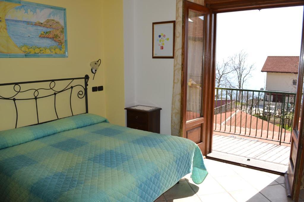 Triple Room Balcony